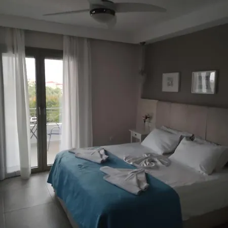 Irida Aparthotel