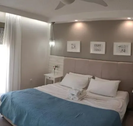 Irida Aparthotel
