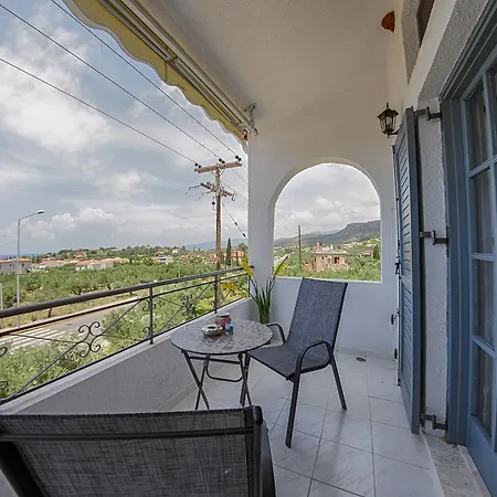 Aparthotel Irida