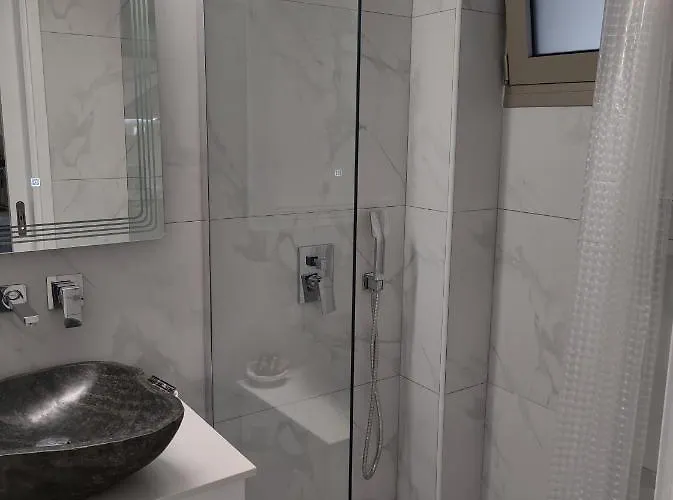 Aparthotel Irida Stoúpa